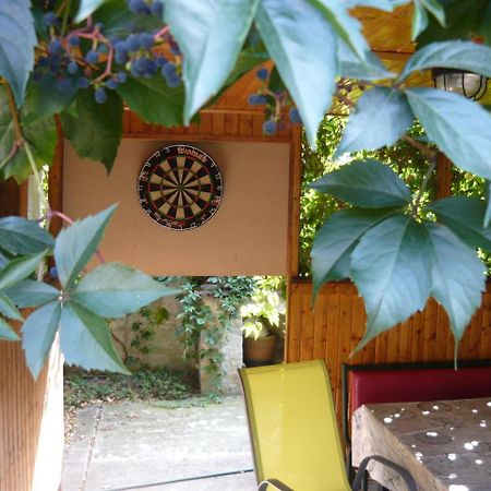 Easy Rider Hostel Вроцлав Екстериор снимка