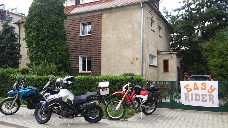 Easy Rider Hostel Вроцлав Екстериор снимка