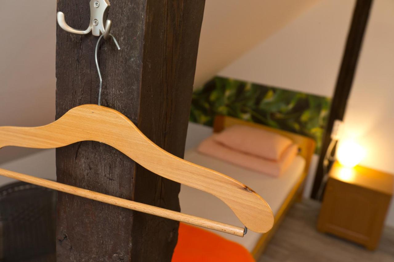Easy Rider Hostel Вроцлав Екстериор снимка